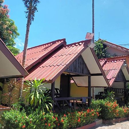 Ssp Bungalow Trat Eksteriør billede